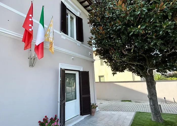 Four Lions Villa Guesthouse Pisa